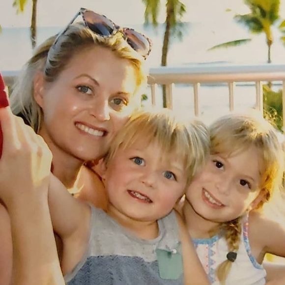 Meet your Posher, Martine - Picture 1 of 1